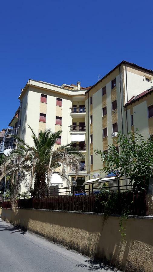 Appartamento Fiuggi Terme Luaran gambar